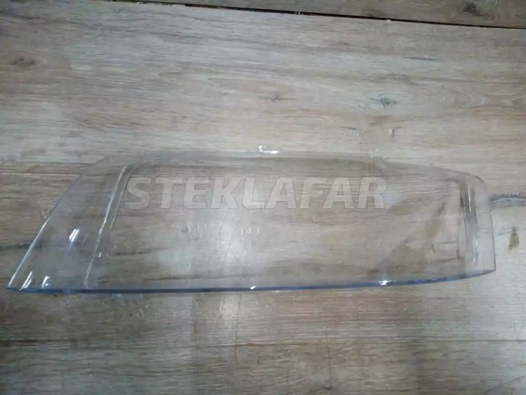 Стёкла фар Audi A4 B6 (2000-2004)