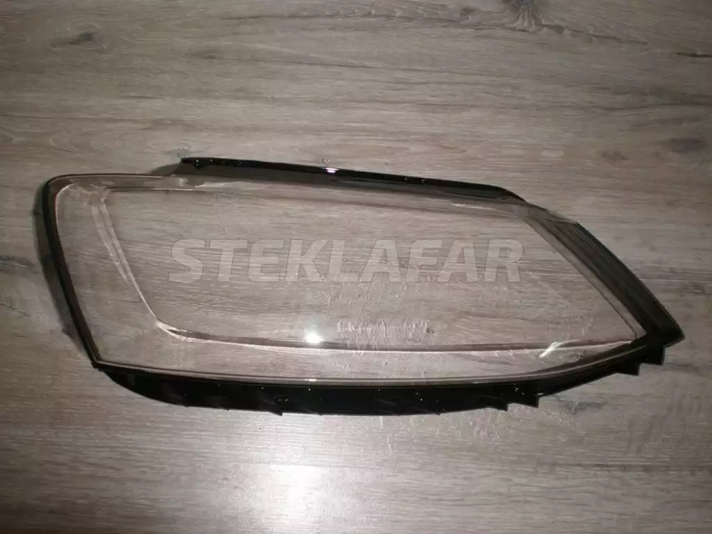 Стёкла фар Volkswagen Jetta 6 (2011-2018)