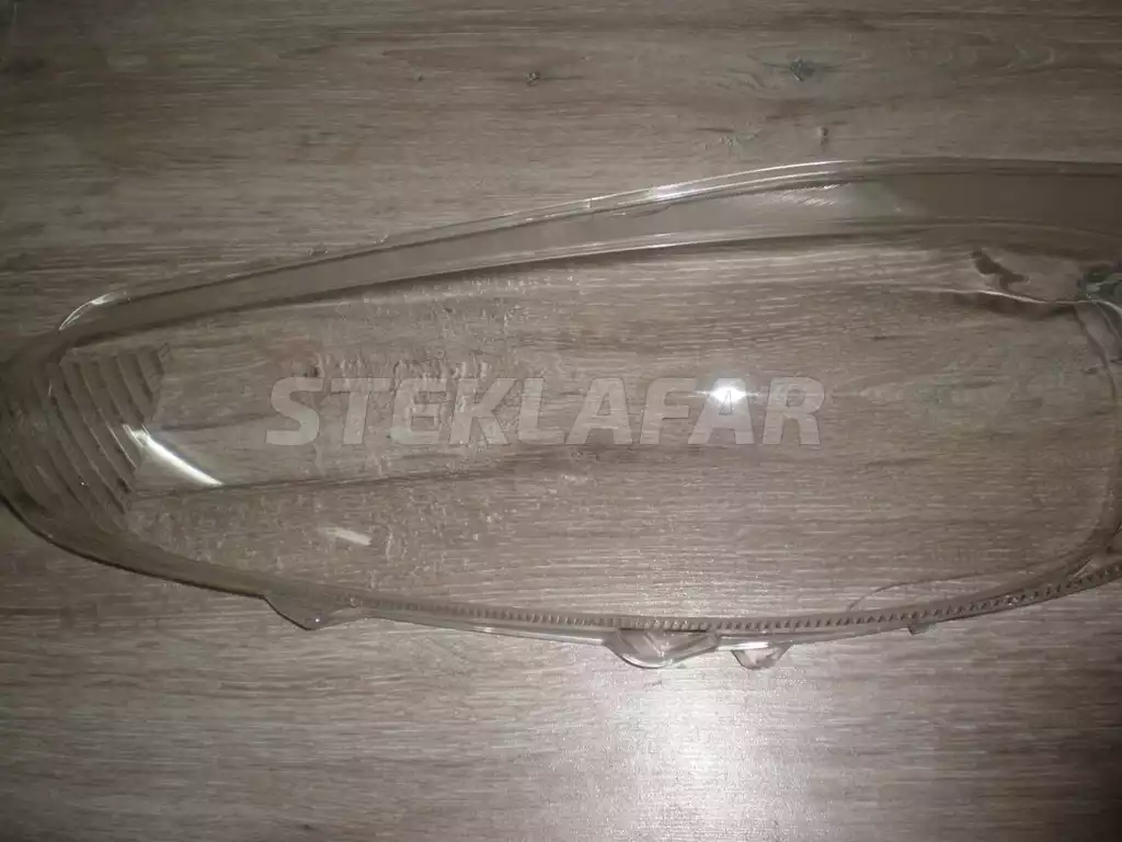 Стёкла фар Ford Fiesta 6 (2012-2018) рестайлинг