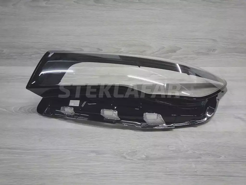 Стёкла фар Geely Emgrand SS11 (2021-н.в.)