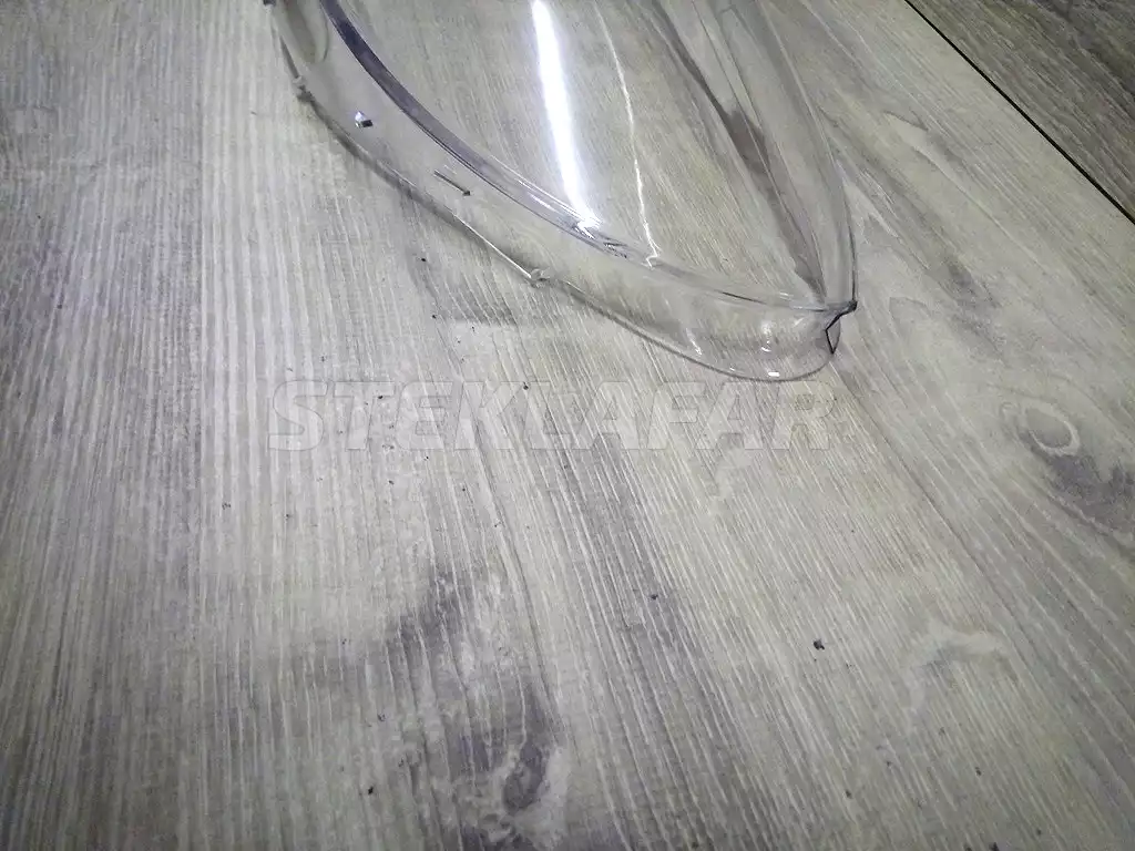 Стёкла фар Volvo V40 V40 2 (2012-2016) дорестайлинг и V40 cross country (2012-2016) дорестайлинг
