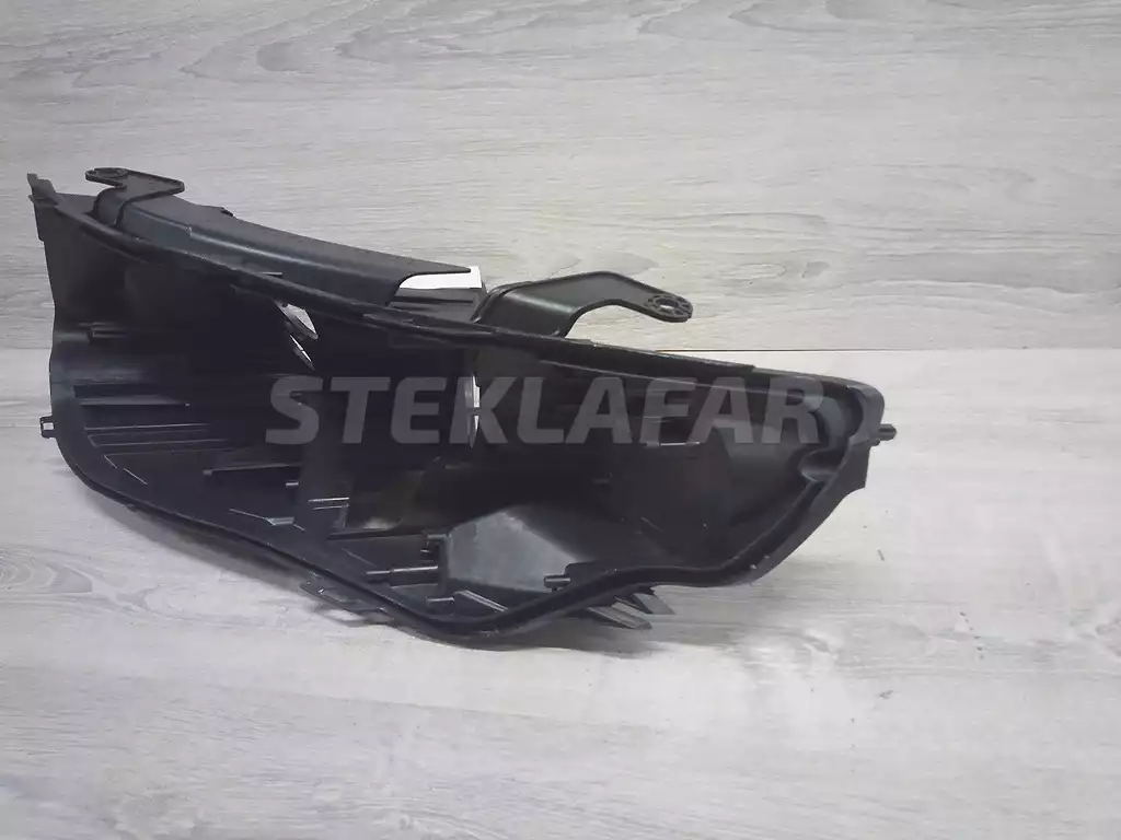 1 L550 (2014-2019) дорестайлинг