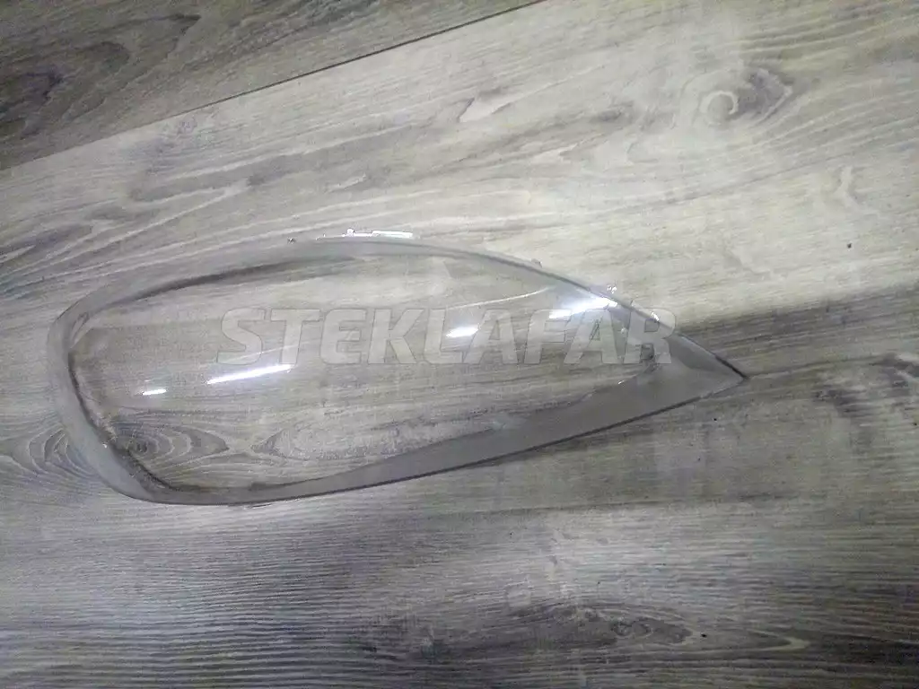 Стёкла фар Volvo V40 V40 2 (2016-2019) рестайлинг и V40 cross country (2016-2019) рестайлинг