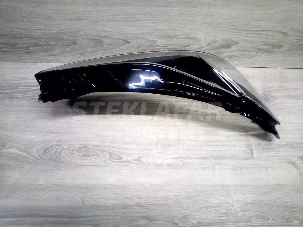 Стёкла фар BMW 6 GT G32 (2020-н.в.) рестайлинг