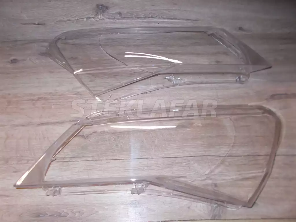 Стёкла фар Skoda Superb 3 B8 (2015-2019) дорестайлинг