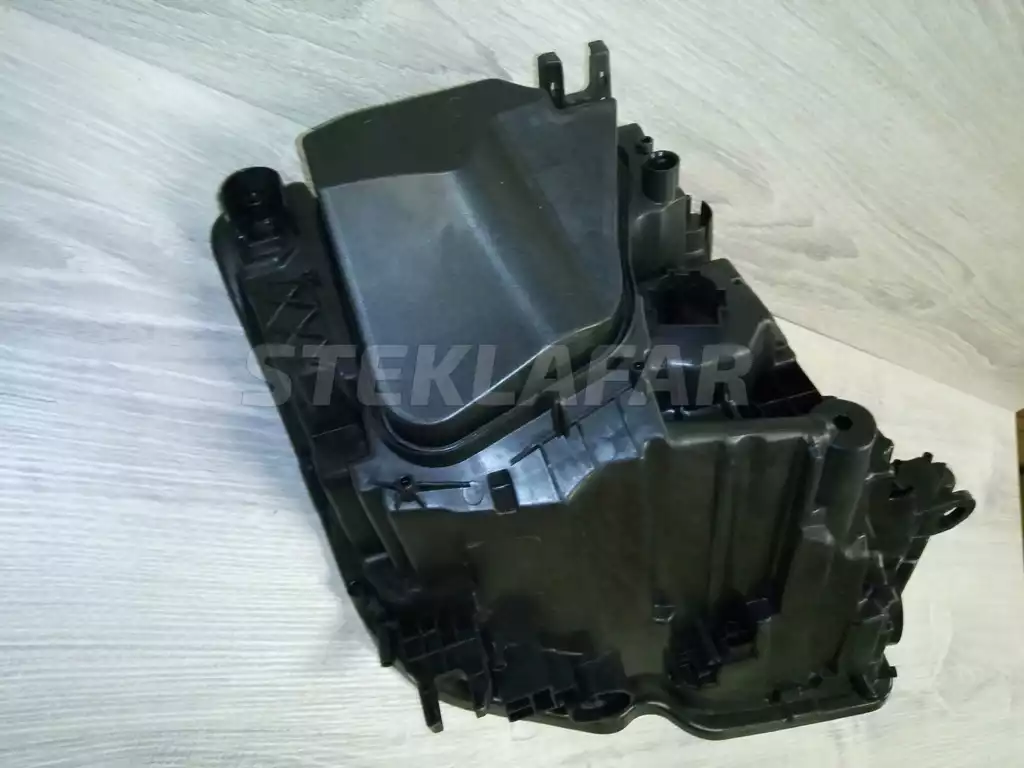 C8 (2018-н.в.) и Allroad C8 (2019-н.в.)