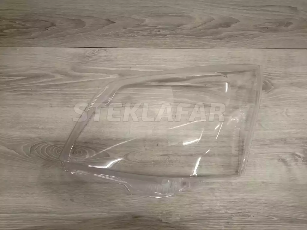 Стёкла фар Toyota Noah 2 R70 (2007-2010) дорестайлинг