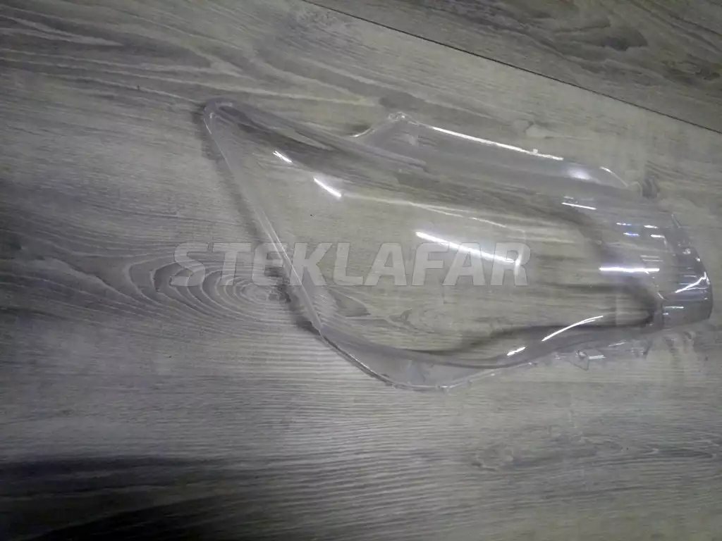 Стёкла фар Toyota Corolla Fielder Corolla Fielder E160 (2012-2015) дорестайлинг и Corolla Axio E160 (2012-2015) дорестайлинг