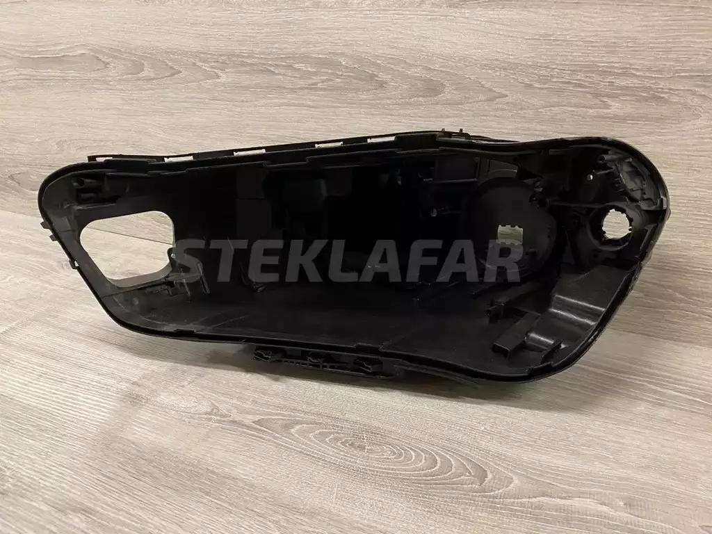 F48 (2015-2019) дорестайлинг