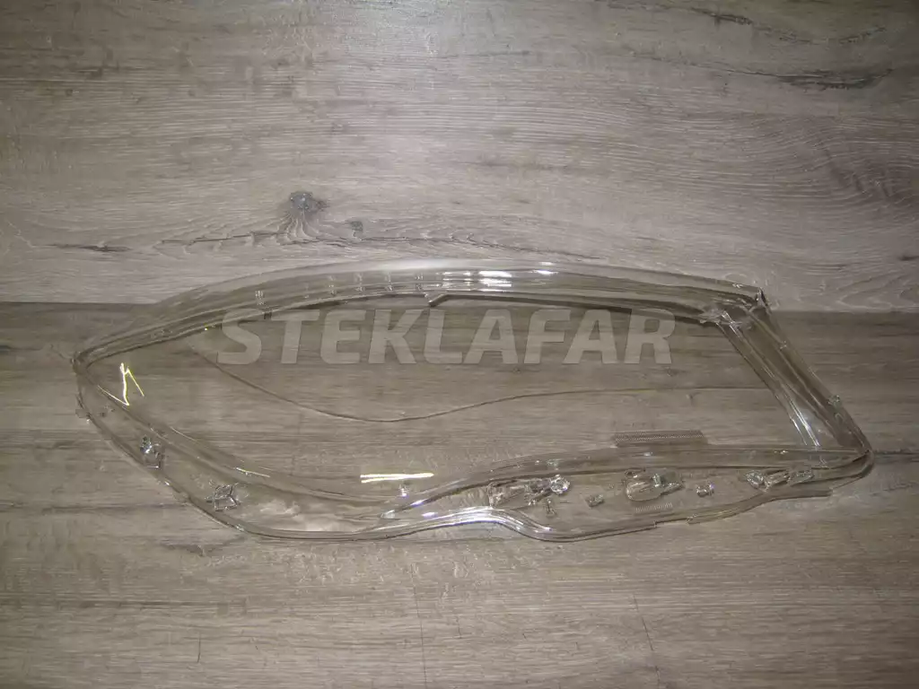Стёкла фар Mercedes-Benz CLA C117 (2013-2016) дорестайлинг