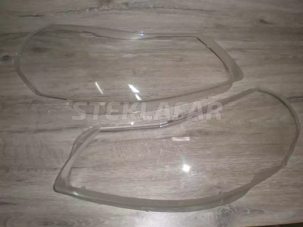 Стёкла фар Suzuki SX4 1 (2006-2014)