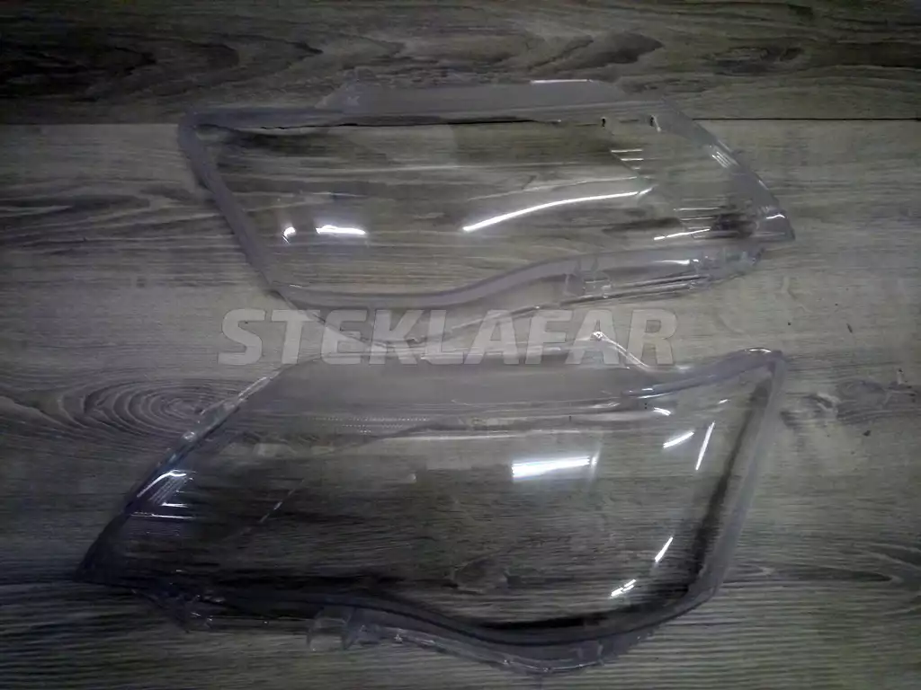 Стёкла фар Toyota Corolla Fielder Corolla Fielder E160 (2012-2015) дорестайлинг и Corolla Axio E160 (2012-2015) дорестайлинг