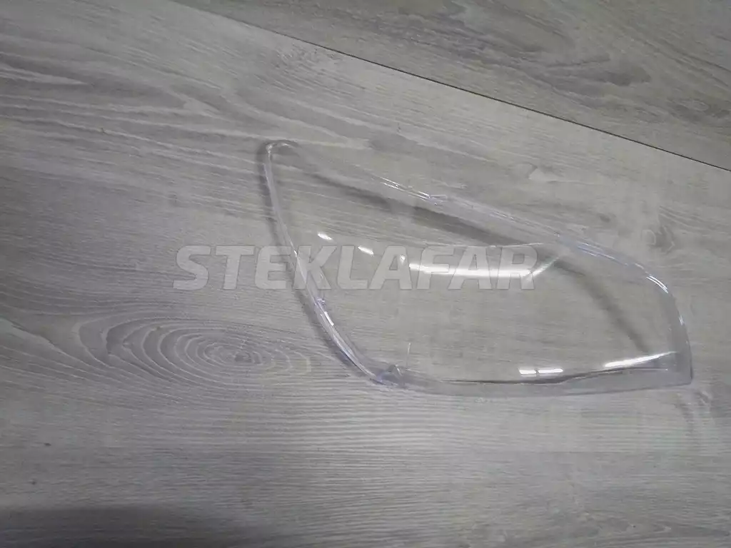 Стёкла фар Lexus IS 1 XE10 (1998-2005) и Toyota Altezza (1998-2005) 1 XE10