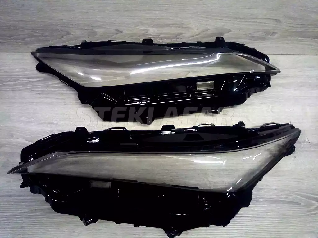Стёкла фар Toyota Harrier 4 H80 (2020-н.в.) дорестайлинг