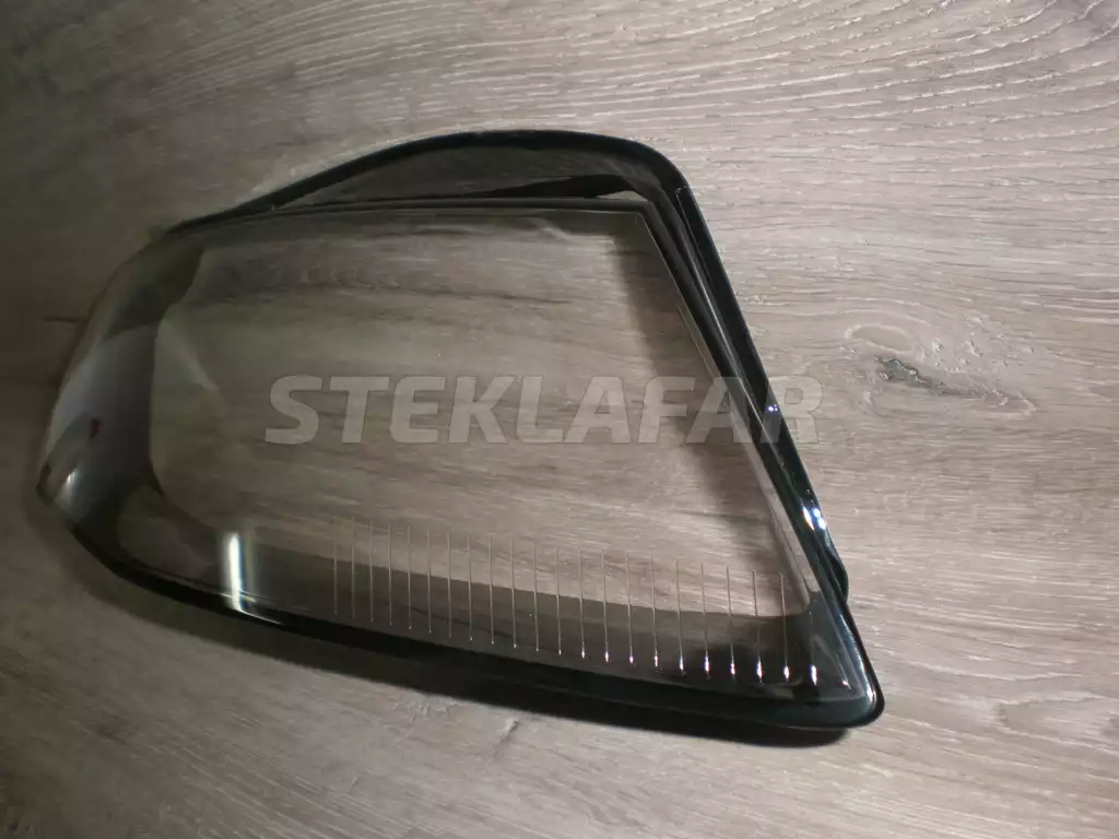 Стёкла фар Audi A4 B8 (2007-2011) дорестайлинг и Allroad B8 (2009-2011) дорестайлинг