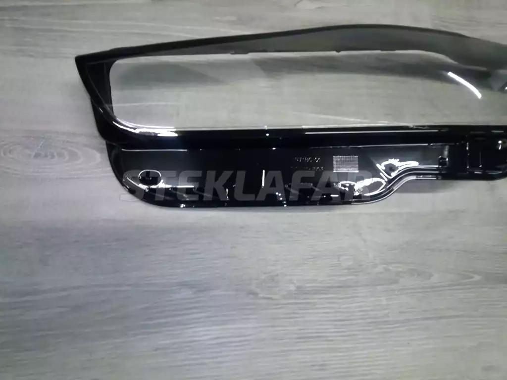 Стёкла фар Jaguar XE 1 X760 (2014-2019) дорестайлинг