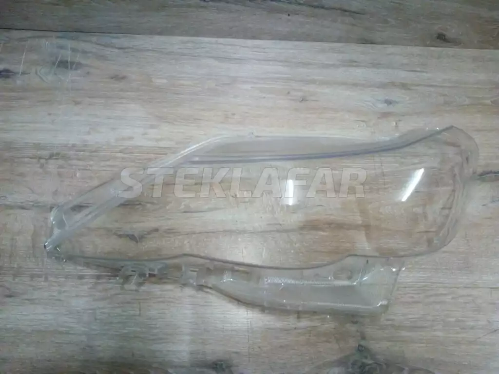 Стёкла фар Toyota Mark X 130 (2009-2012) дорестайлинг