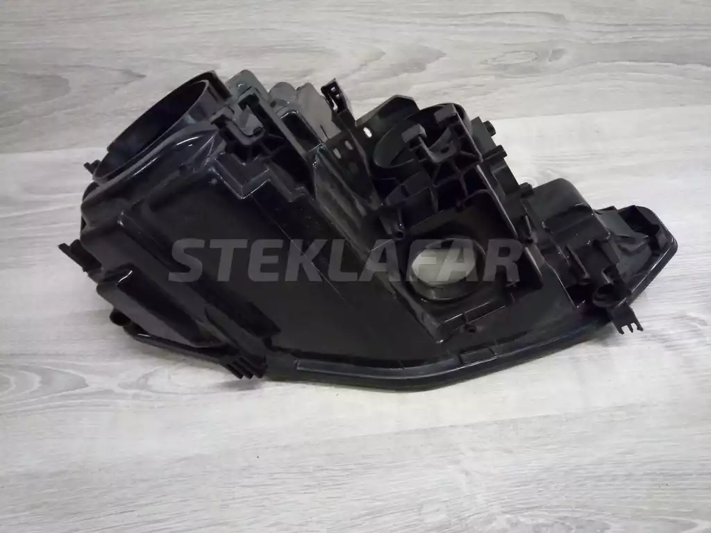 8T (2011-2016) рестайлинг