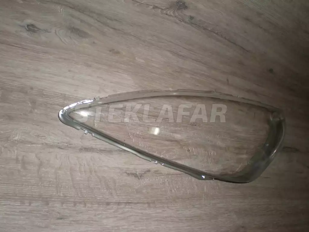 Стёкла фар Toyota Camry 30 (2004-2006) рестайлинг