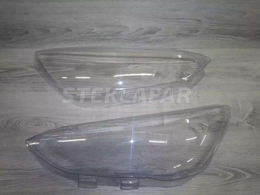Стёкла фар Ford Focus 4 (2018-2021) дорестайлинг