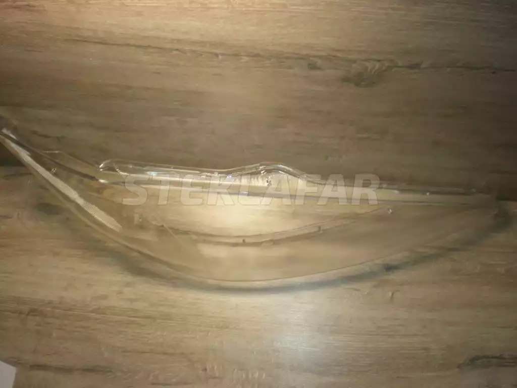 Стёкла фар Toyota Camry 30 (2001-2004) дорестайлинг