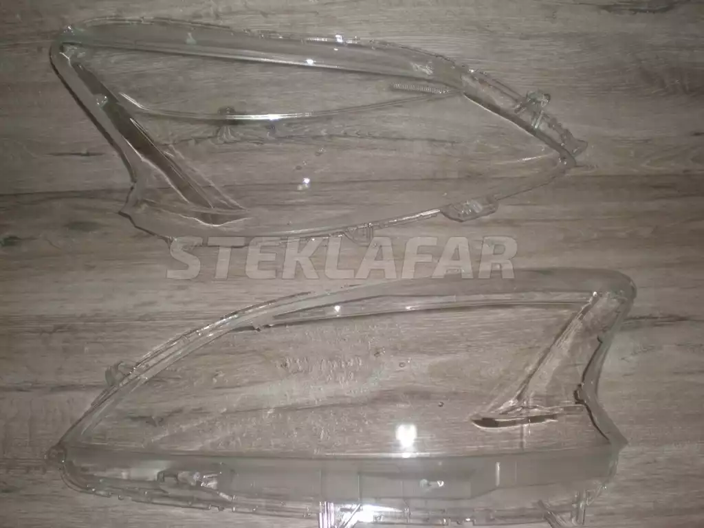 Стёкла фар Nissan Sentra 7 B17 (2012-2016)