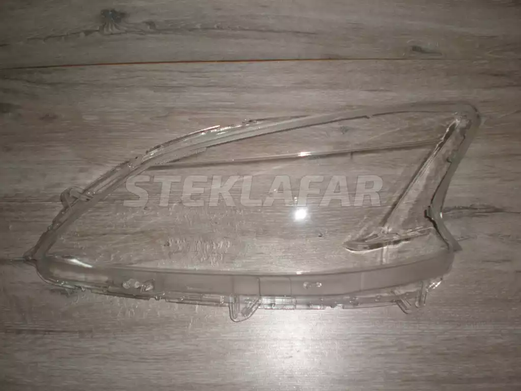 Стёкла фар Nissan Sentra 7 B17 (2012-2016)
