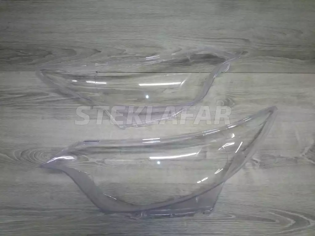 Стёкла фар Toyota Estima 3 50 (2006-2008) дорестайлинг