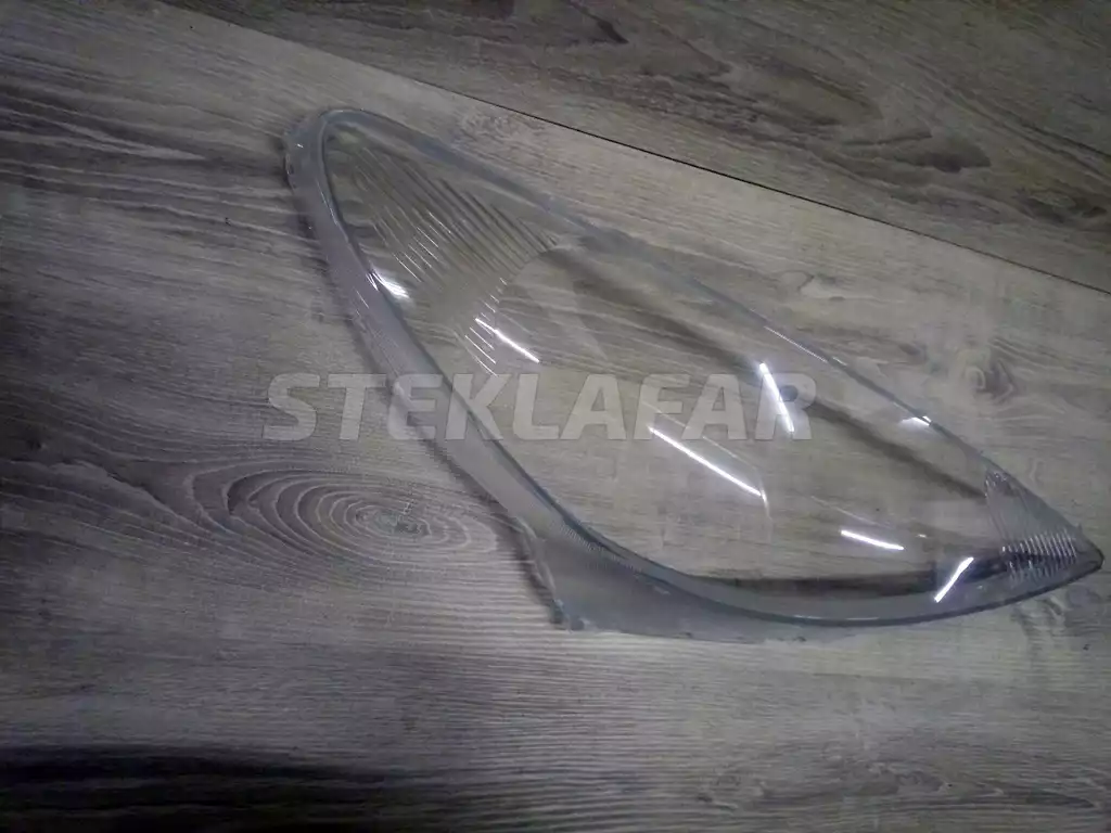 Стёкла фар Toyota Estima Estima 2 30 (2003-2006) рестайлинг и Previa (2003-2006) 2 30 рестайлинг