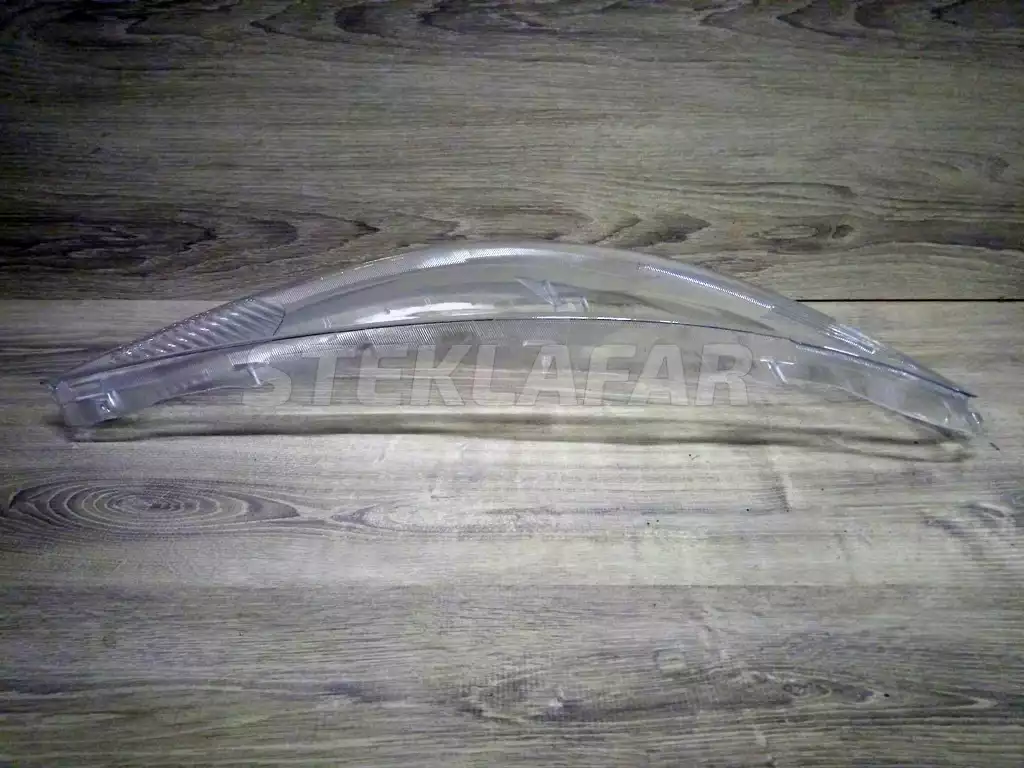 Стёкла фар Toyota Estima Estima 2 30 (2003-2006) рестайлинг и Previa (2003-2006) 2 30 рестайлинг