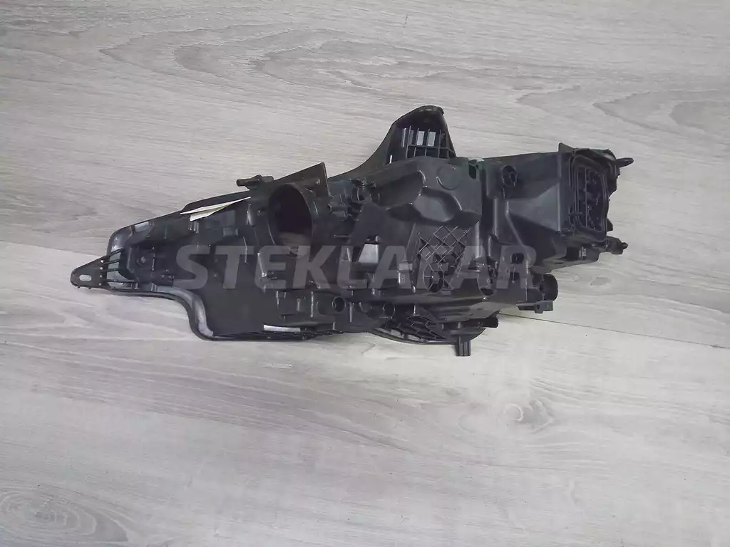 S60 3 / V60 2 (2018-н.в.) и V60 Cross Country 2 (2018-н.в.)