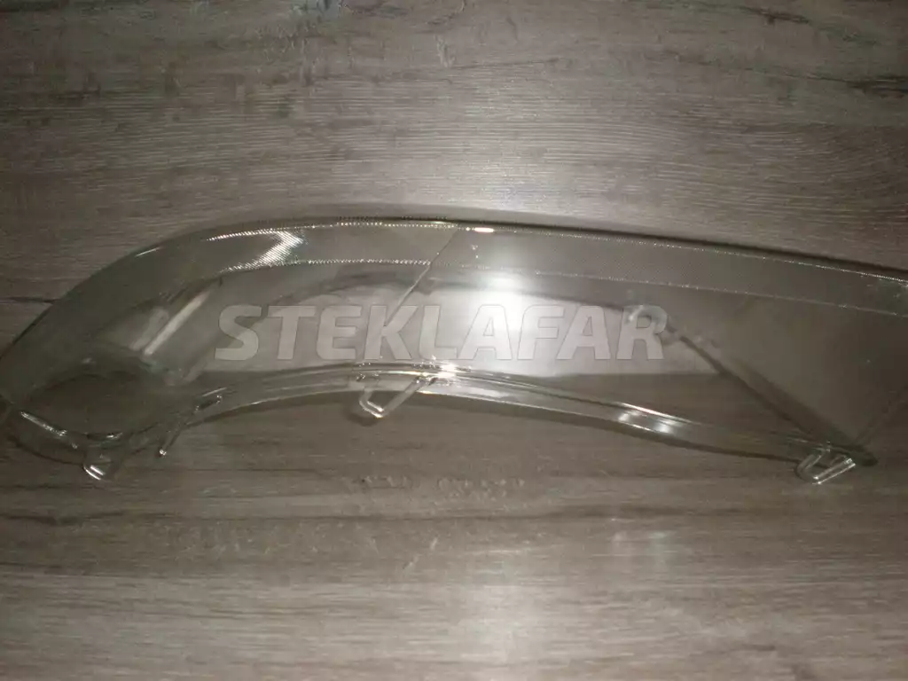 Стёкла фар Land Rover Freelander 2 L359 (2006-2012) дорестайлинг