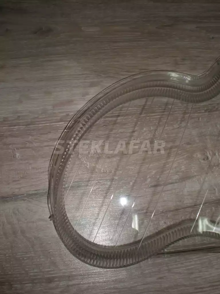 Стёкла фар Mercedes-Benz C-class W203 (2004-2007) рестайлинг