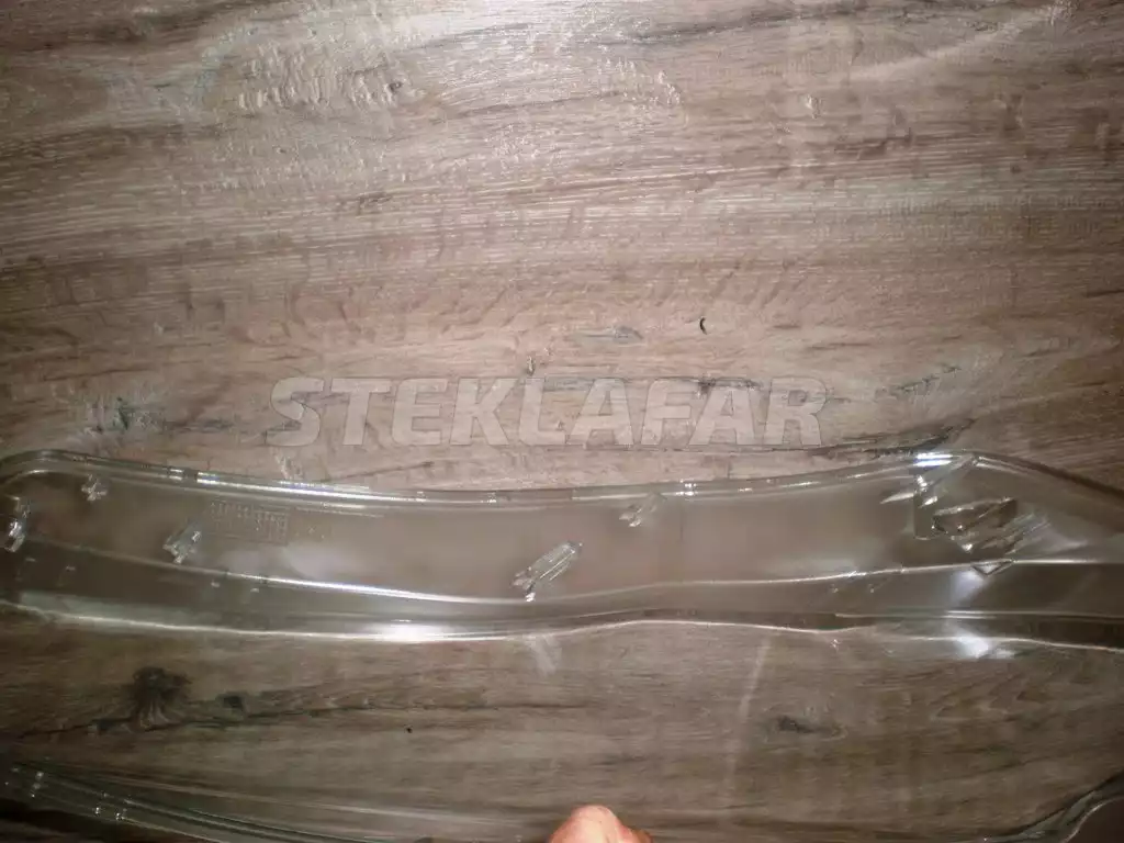 Стёкла фар BMW X5, X6 F15 (2013-2018) и F16 (2014-2019) , F85 (2014-2018), F86 (2014-2019)