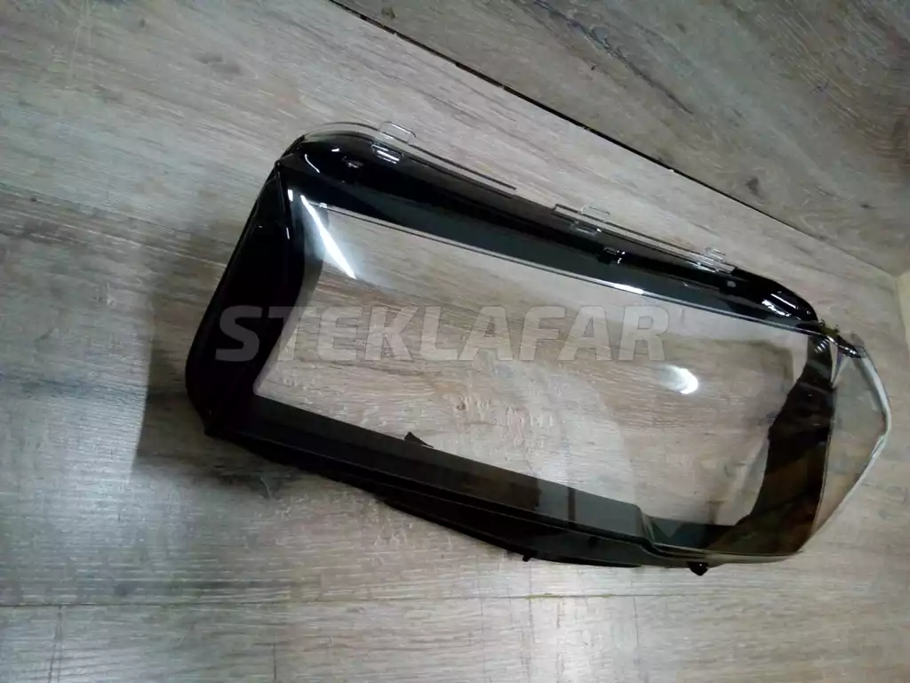 Стёкла фар BMW 5 G30, G31 (2020-2023) рестайлинг
