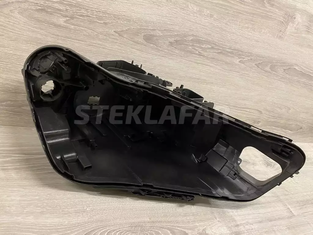 F48 (2015-2019) дорестайлинг