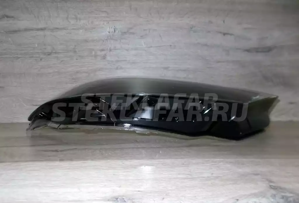 Стёкла фар Volkswagen Passat B8 (2015-2019) дорестайлинг