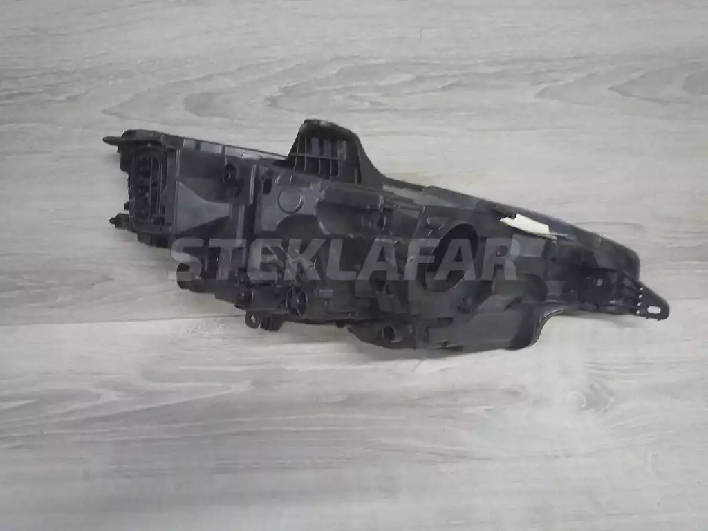 S60 3 / V60 2 (2018-н.в.) и V60 Cross Country 2 (2018-н.в.)