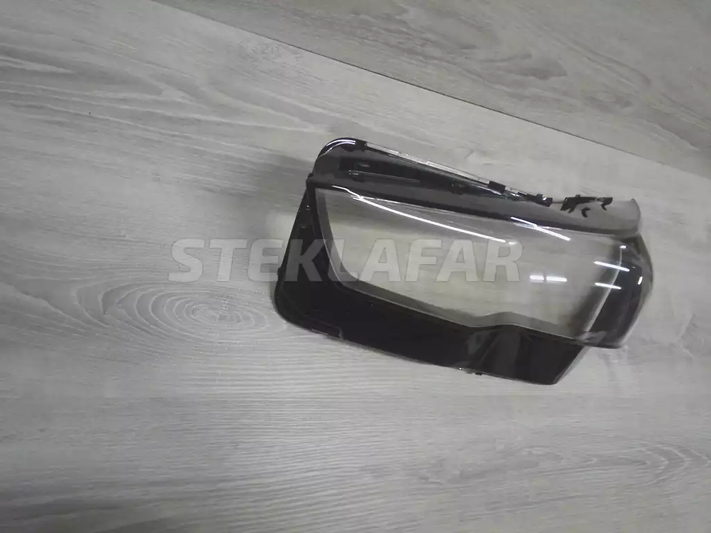 Стёкла фар BMW 5 G60, G61 (2023-н.в.)