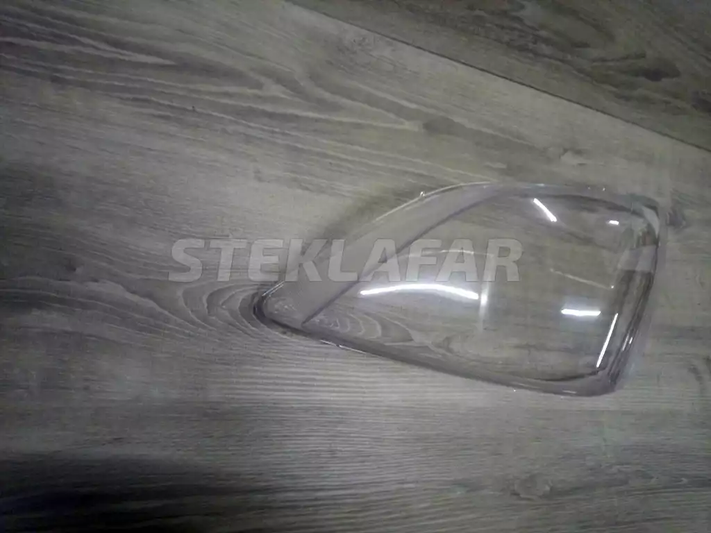Стёкла фар Toyota Corolla Corolla E120 хэтчбек (2000-2004) дорестайлинг и Runx/Allex E120 (2002-2004) 1-й рестайлинг ()