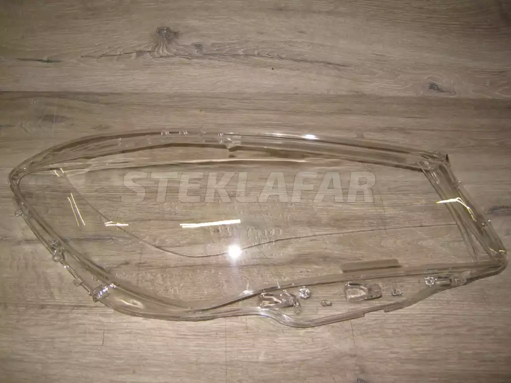 Стёкла фар Mercedes-Benz CLA C117 (2013-2016) дорестайлинг