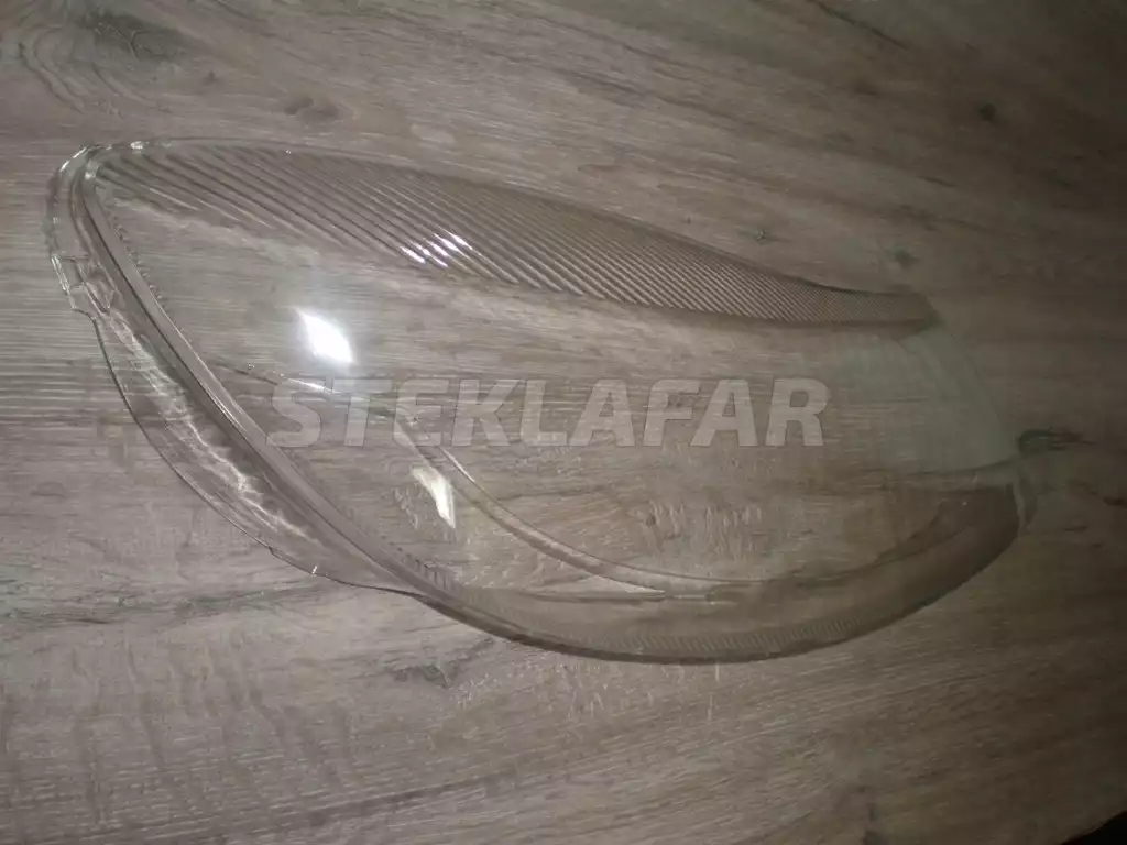 Стёкла фар Skoda Octavia 2 A5 (2008-2013) рестайлинг