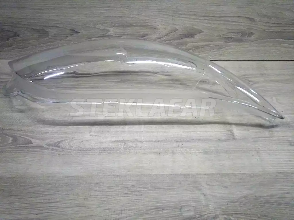 Стёкла фар Toyota Corolla Fielder Corolla Fielder E140 (2006-2012) и Corolla Axio E140 (2006-2012)