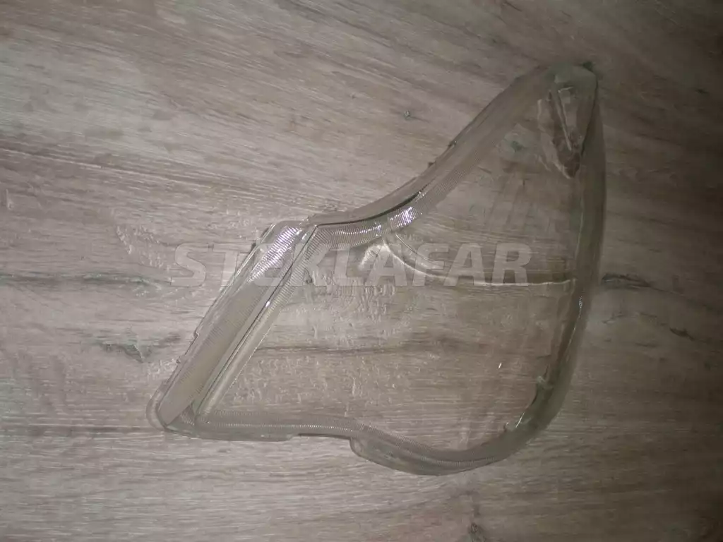 Стёкла фар Nissan Almera G15 (2012-2018)