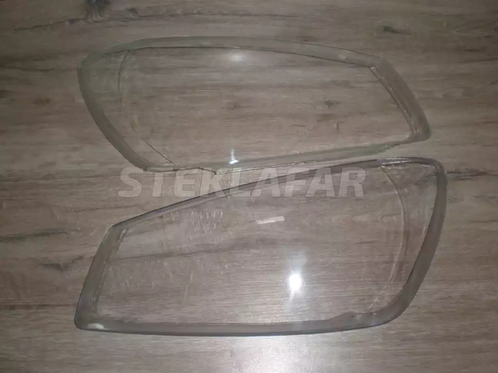 Стёкла фар Kia Cerato 1 LD (2004-2006) дорестайлинг