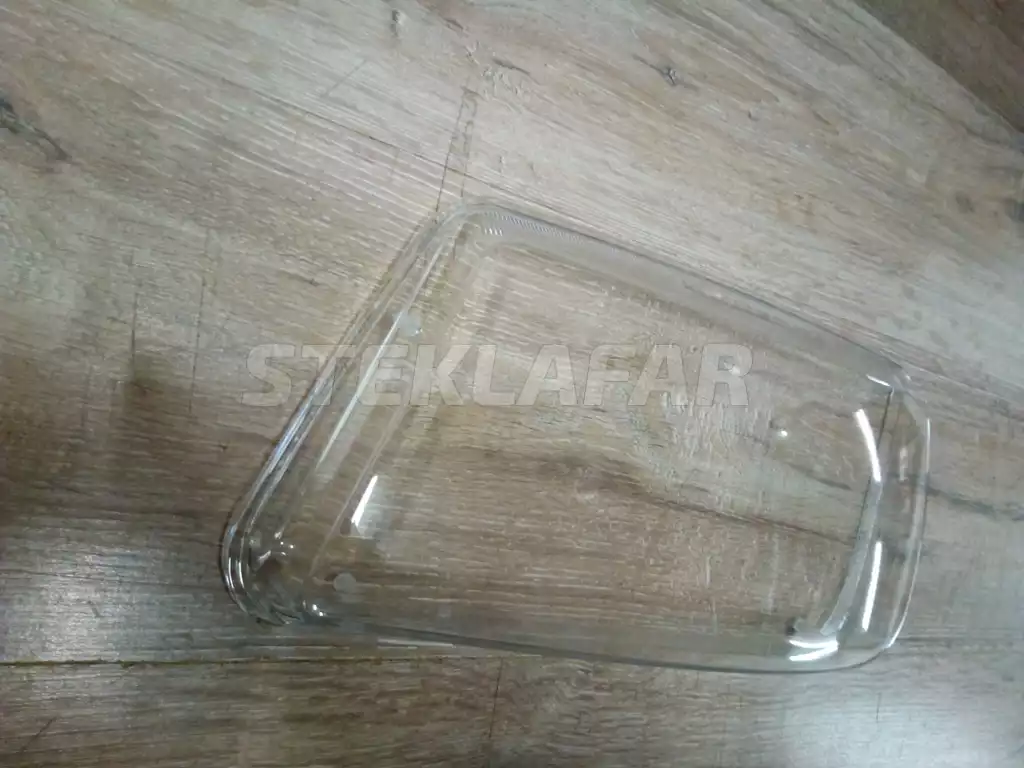 Стёкла фар Volkswagen Jetta Bora A4 (1998-2005) и Jetta 4 (1998-2005)