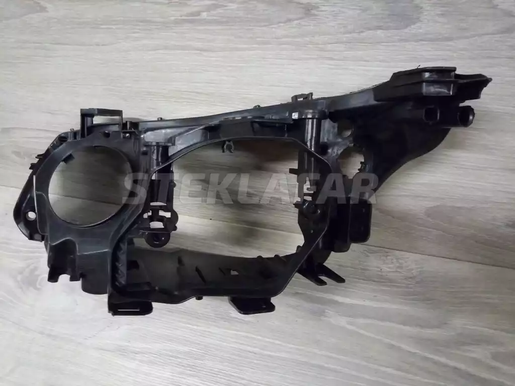 E60, E61 (2007-2010) рестайлинг