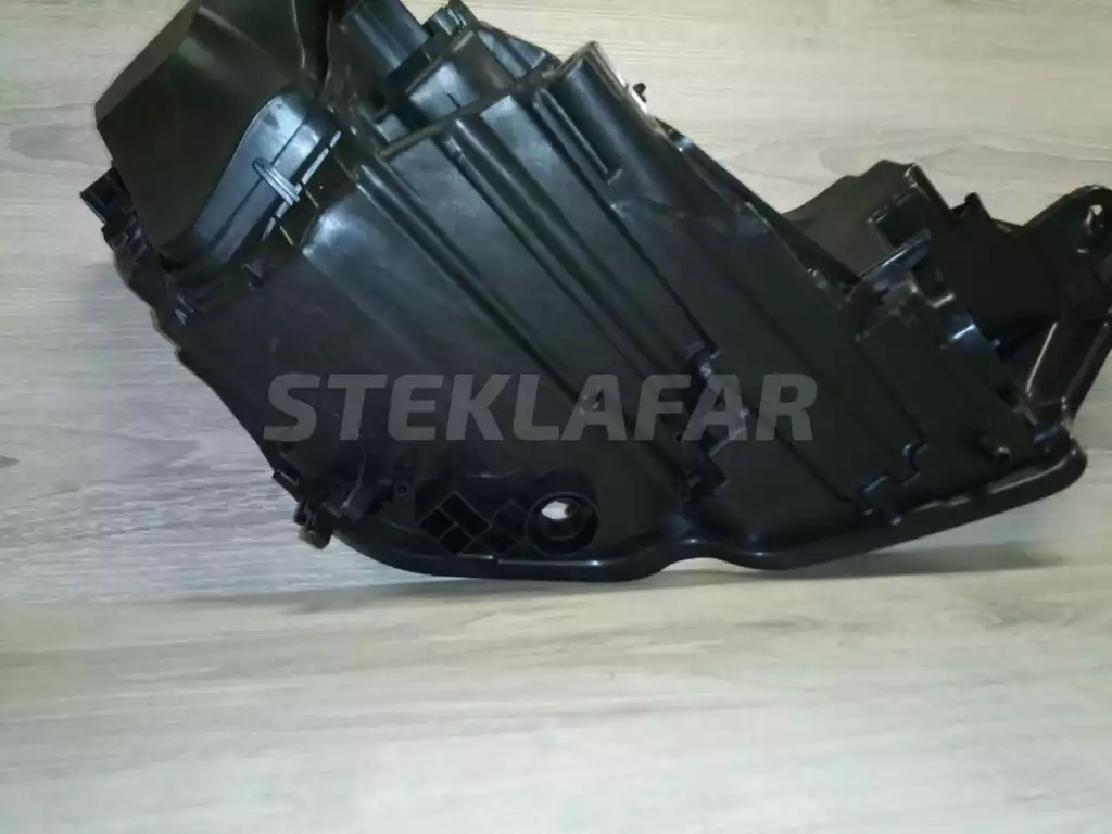 C8 (2018-н.в.) и Allroad C8 (2019-н.в.)