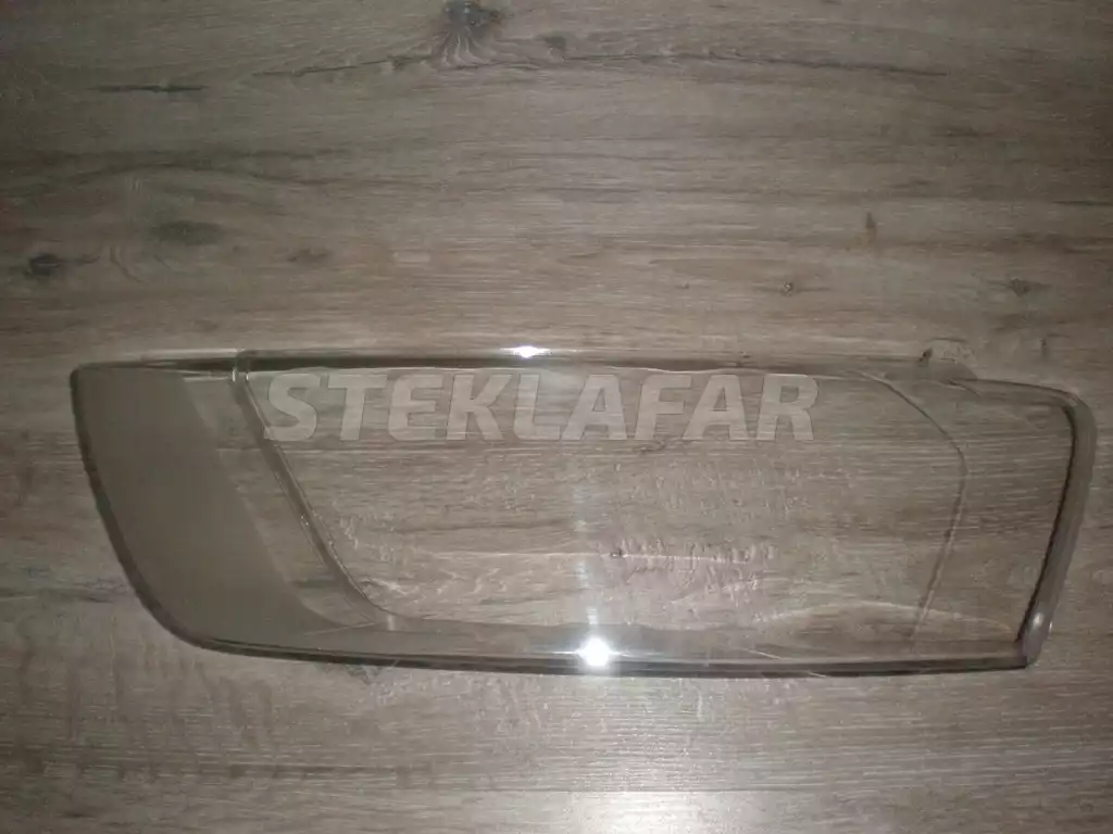 Стёкла фар Audi Q3 8U (2011-2014) дорестайлинг