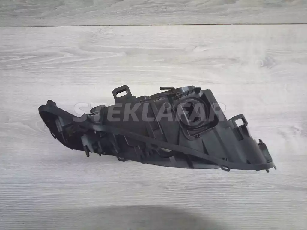 S60 2 / V60 1 (2013-2018) рестайлинг и V60 Cross country 1 (2015-2018)